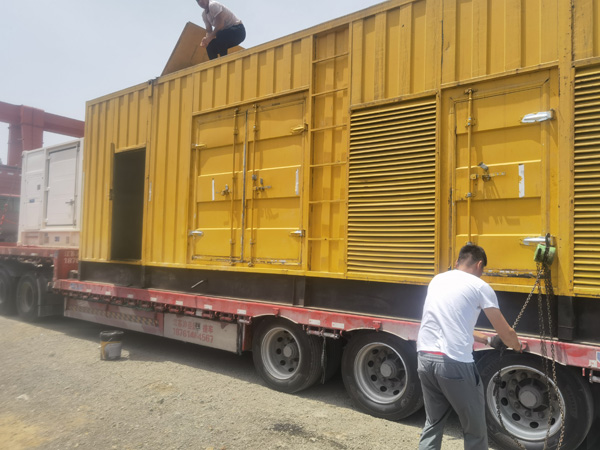 江城发电机出租100KW发电机需要什么规格的电缆线？